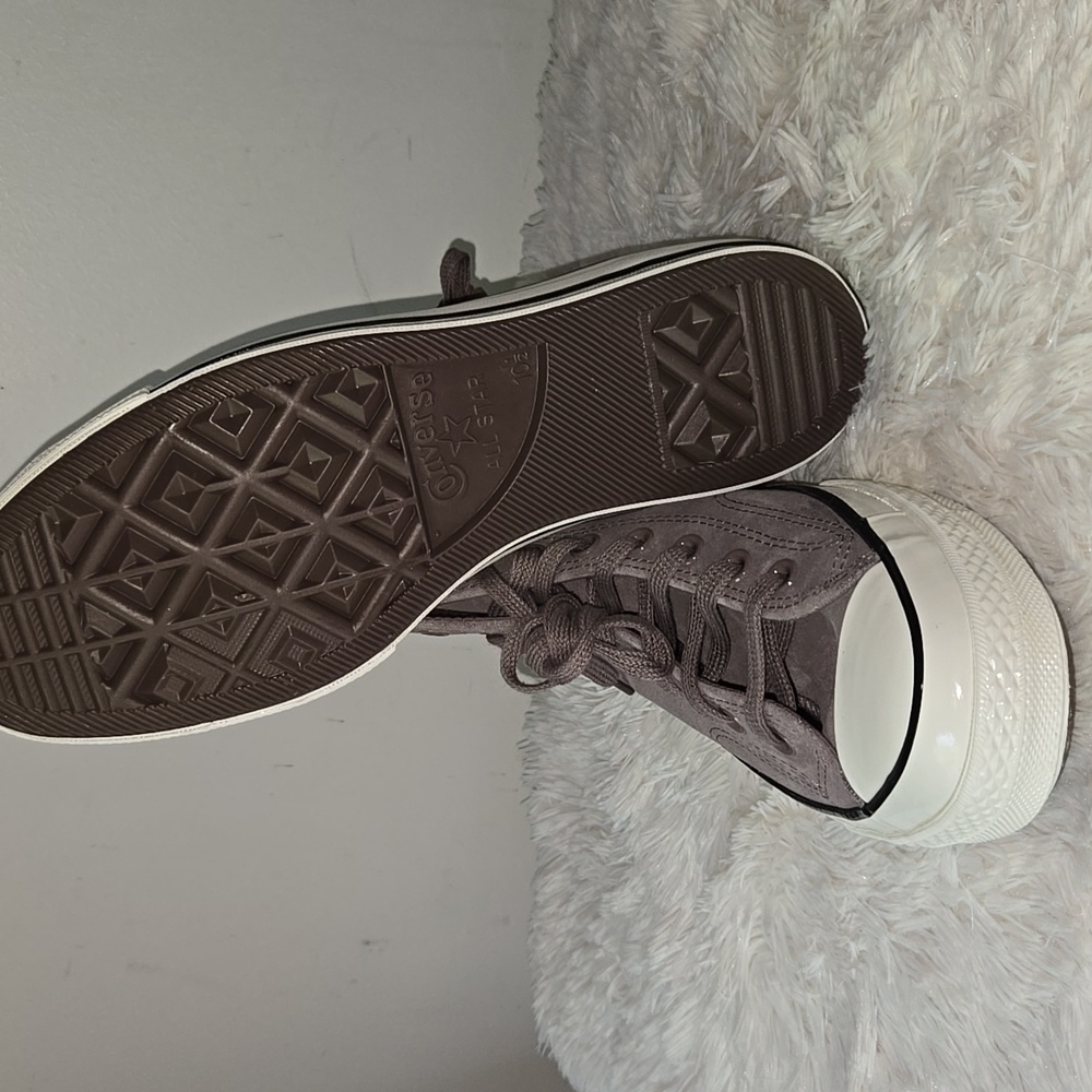 Converse Chuck 70s Heritage Color Suede Sneakers  Pure Pumice  Size US 10.5 - Picture 5 of 5
